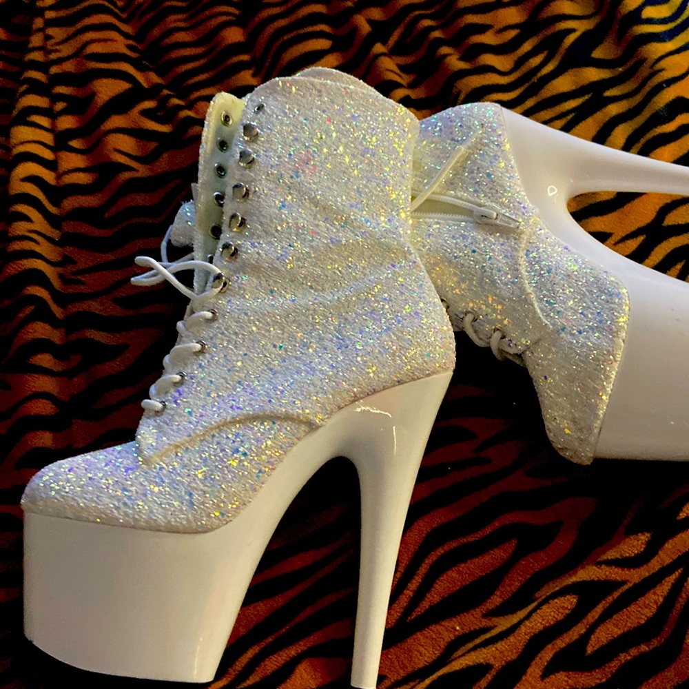 White Glitter